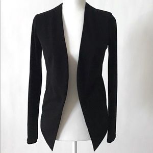 BCBGeneration blazer in black - shoulder padless slightly cinched at waist